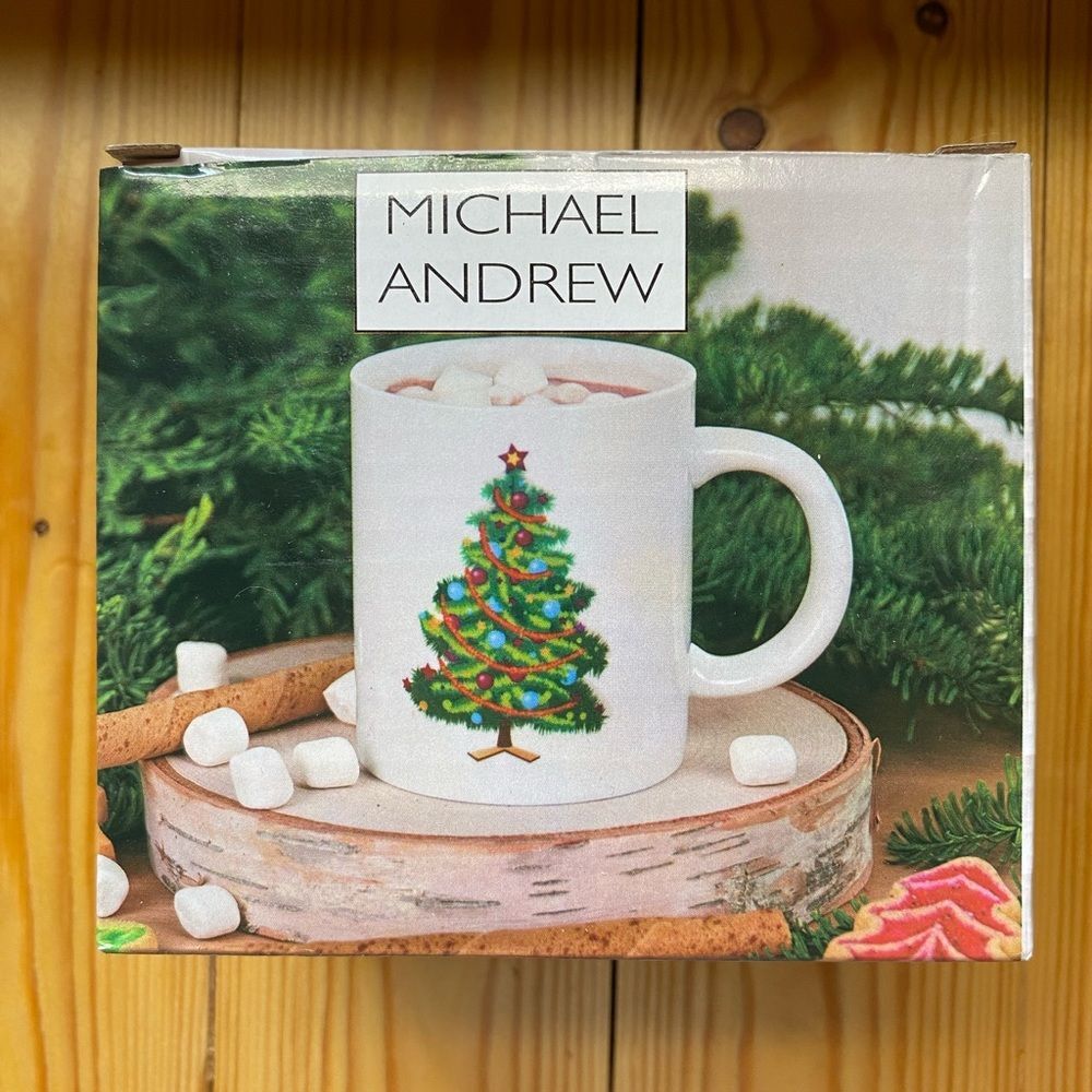 White Ceramic Christmas Tree Mug. Changes colors when filled w/hot liquid.